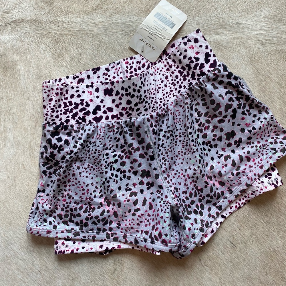 NWT Fabletics Olesia short, pink leopard print, S